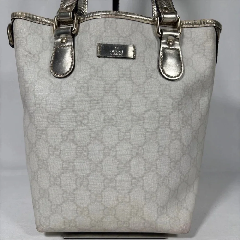 Gucci White and Silver Women's Bag - Picture 2 of 16